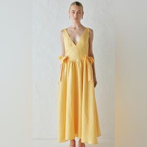 NWT VRG girl Daphne linen midi dress. Color: SUN / yellow. Size 8. Side bows.